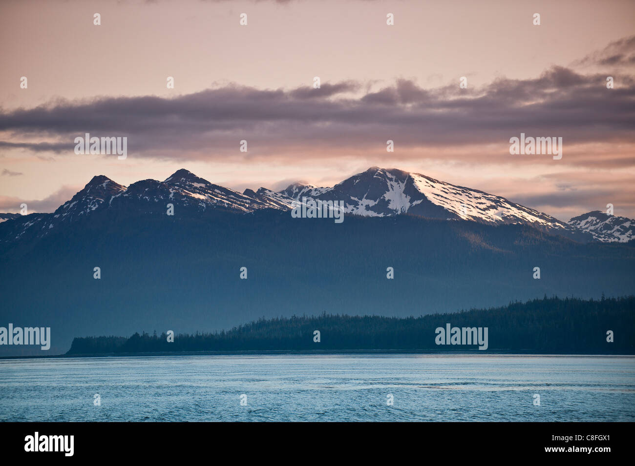 Bay of alaska hires stock photography and images Alamy