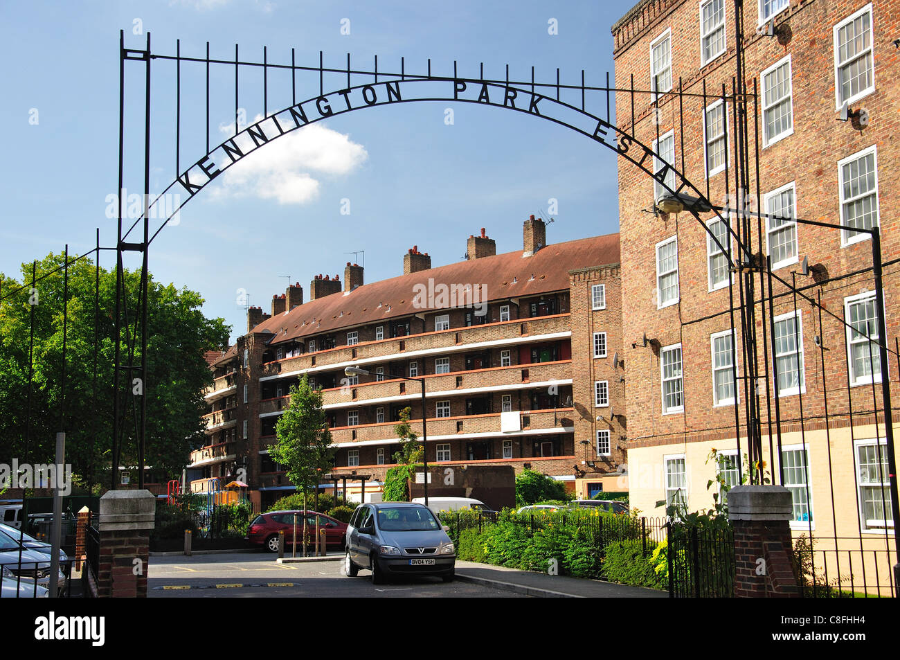 Kennington park housing estate High Resolution Stock Photography and