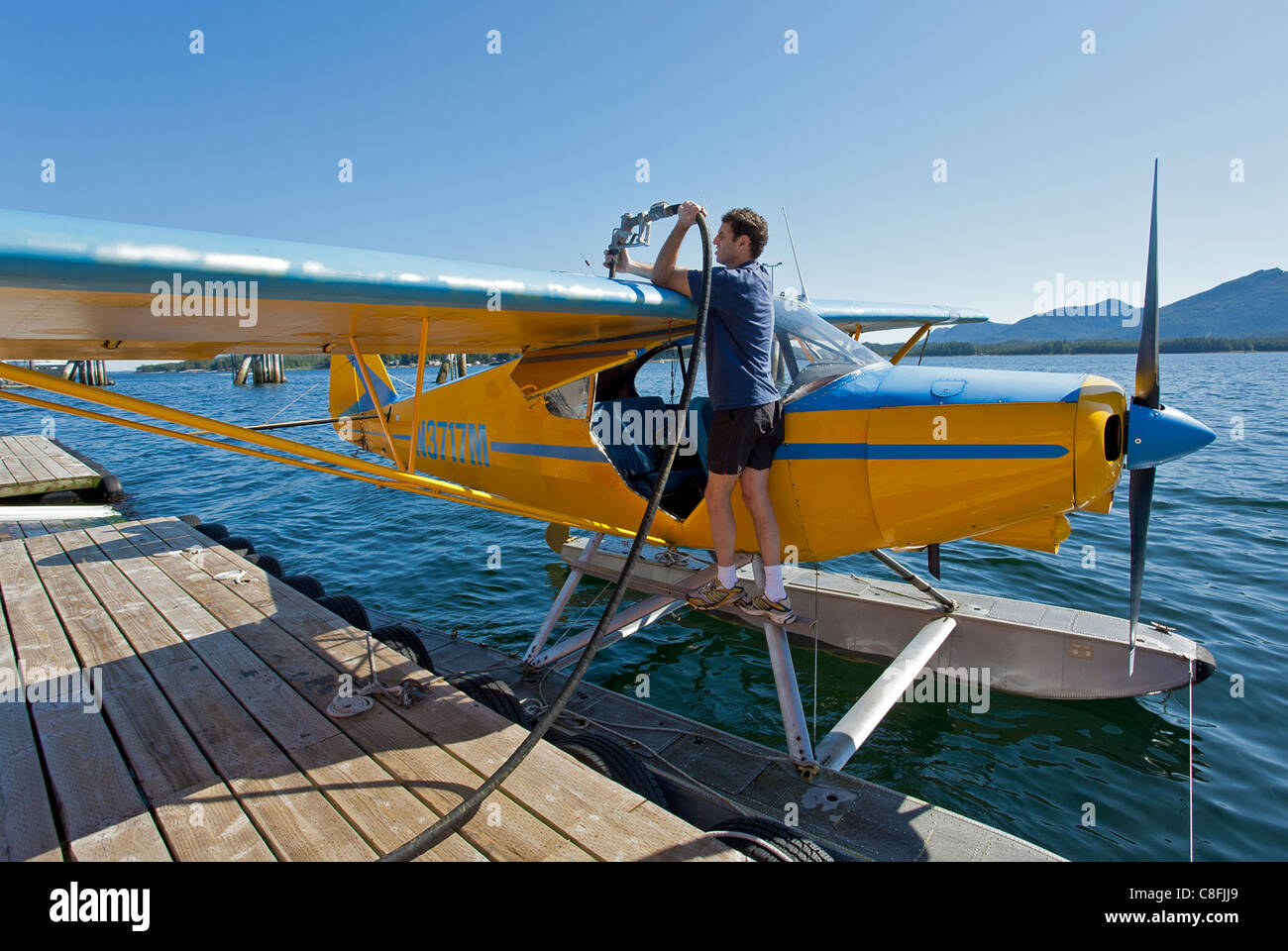 Pilot station alaska hires stock photography and images Alamy
