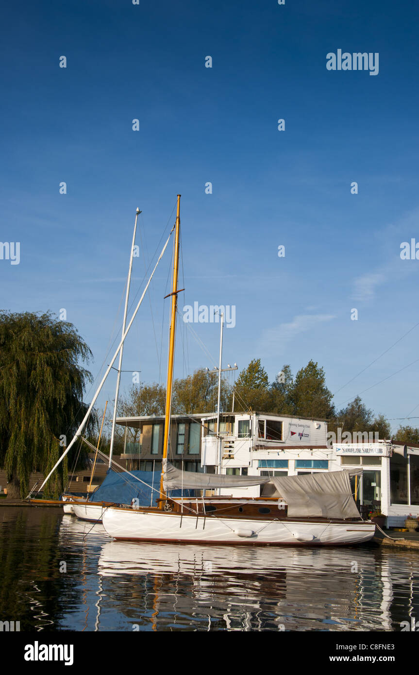 Horning sailing club house Stock Photo Alamy