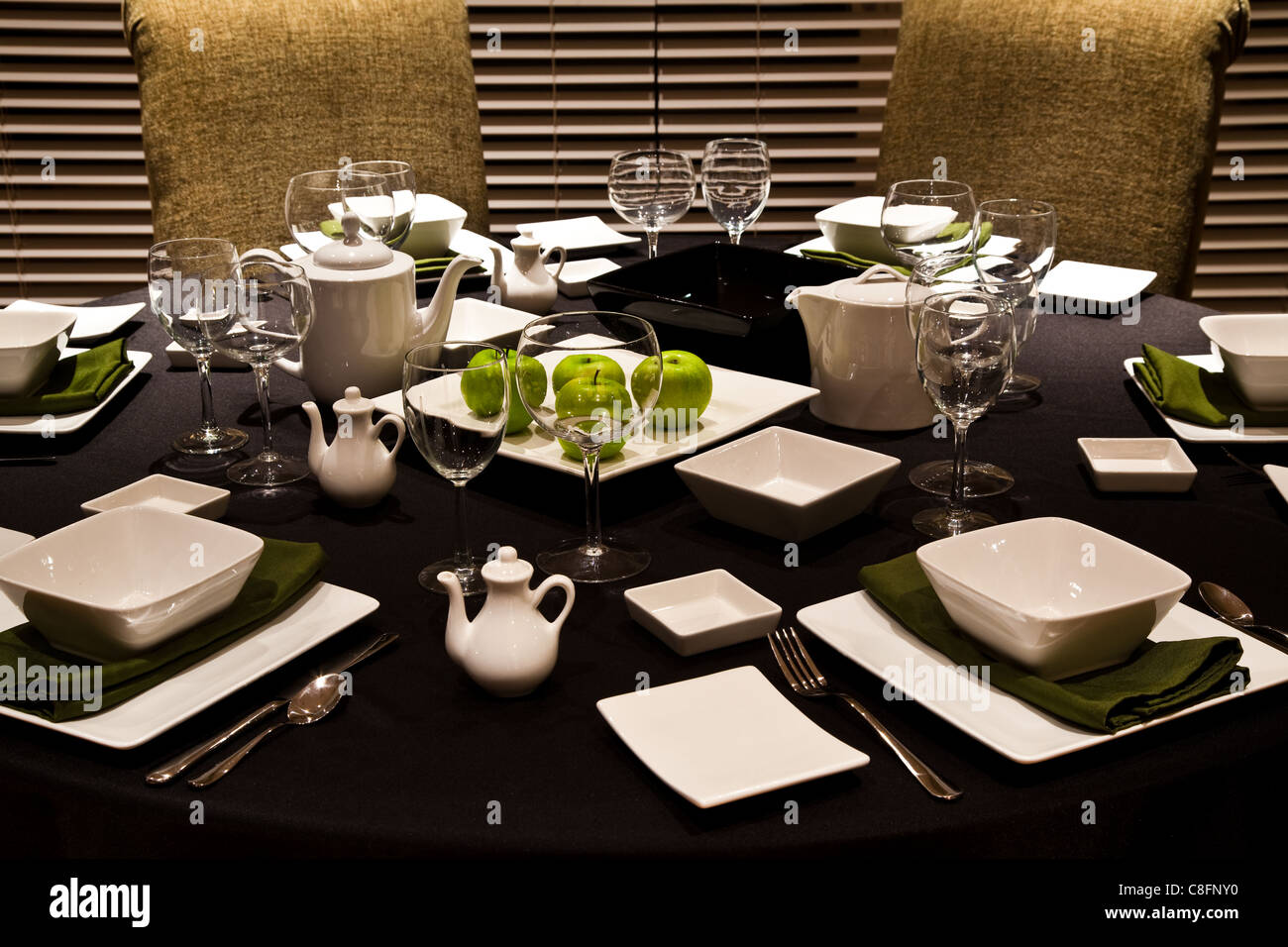 A casual table setting for lunch with an apple theme Stock Photo - Alamy