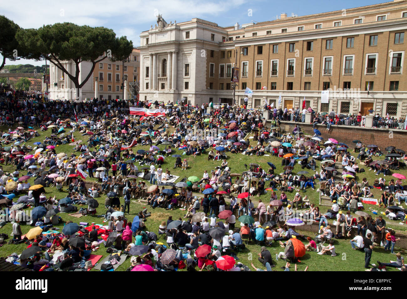 Beatification hi-res stock photography and images - Alamy