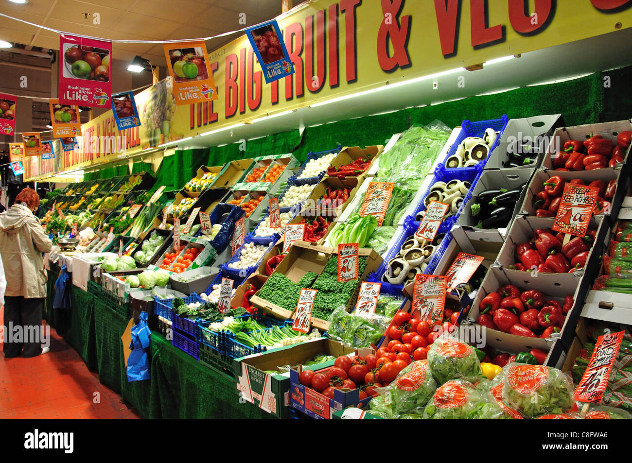 Indoor fruit and vegetable stall, Watford Market, Charter Place
