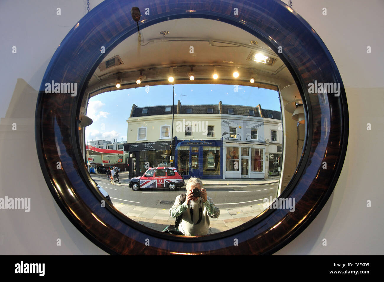 Convex mirror shop hires stock photography and images Alamy