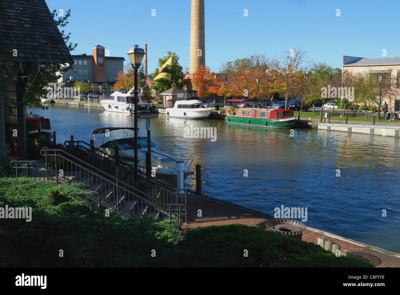 Erie canal boats at docks in Fairport, New York US Stock Photo Alamy