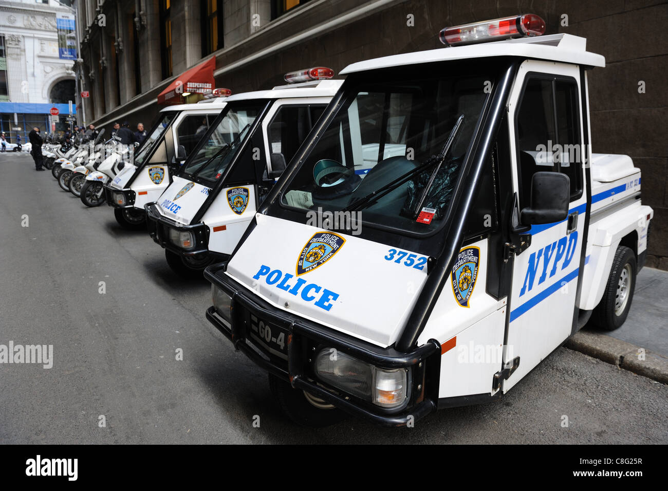 New york city police department 2011 hi-res stock photography and images -  Alamy