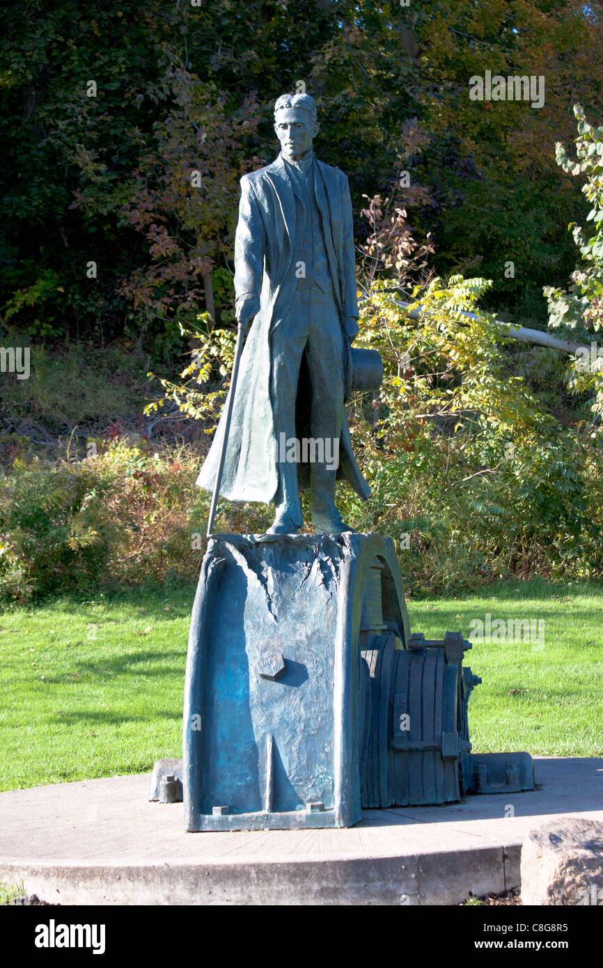 Nikola Tesla statue sculpture Stock Photo