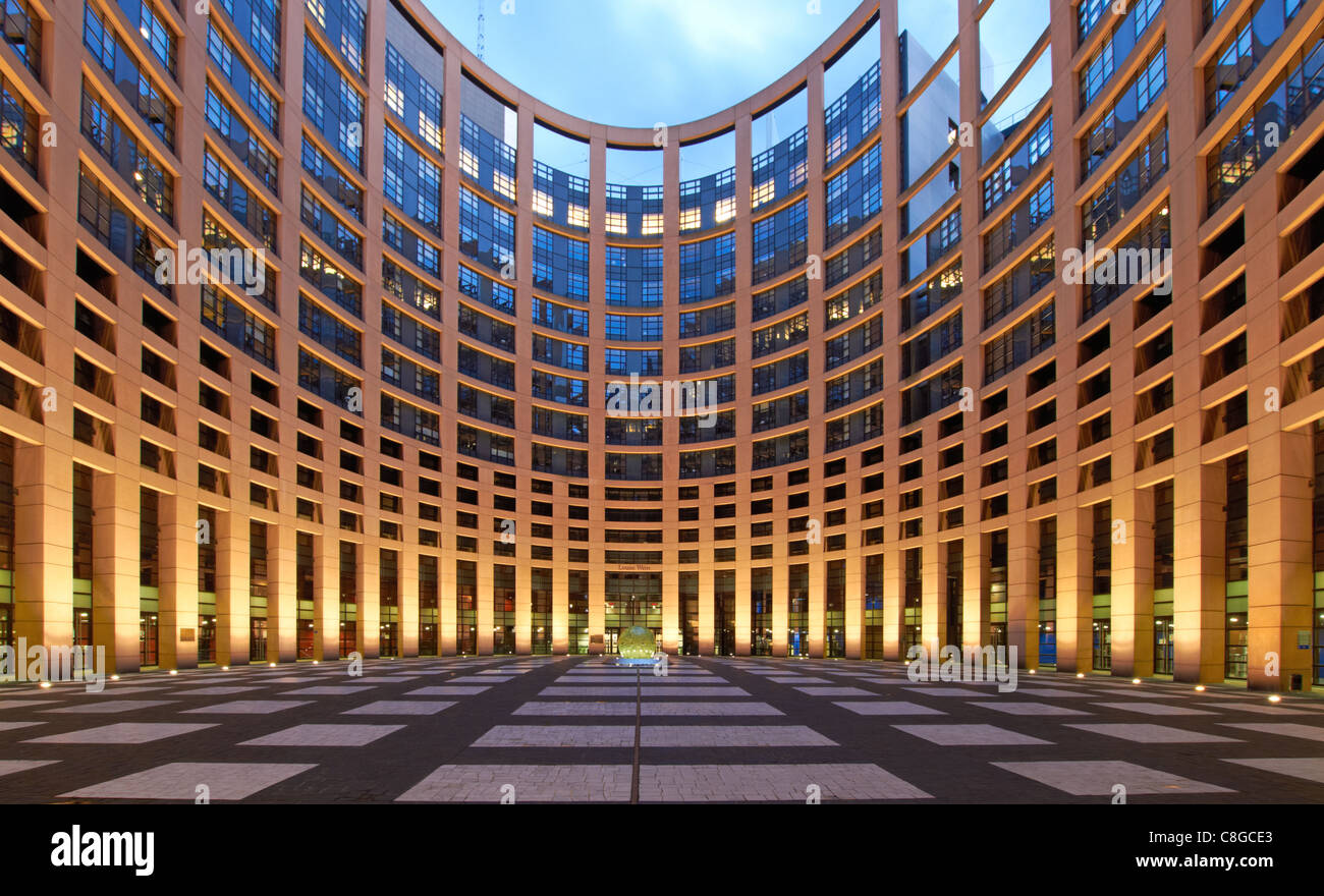 European parliament strasbourg hi-res stock photography and images - Alamy