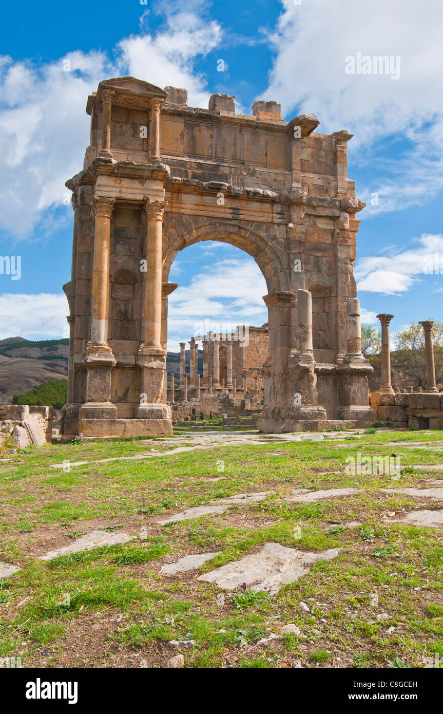 The Arch of Caracalla at the Roman ruins of Djemila, UNESCO World Heritage Site, Algeria, North Africa Stock Photo