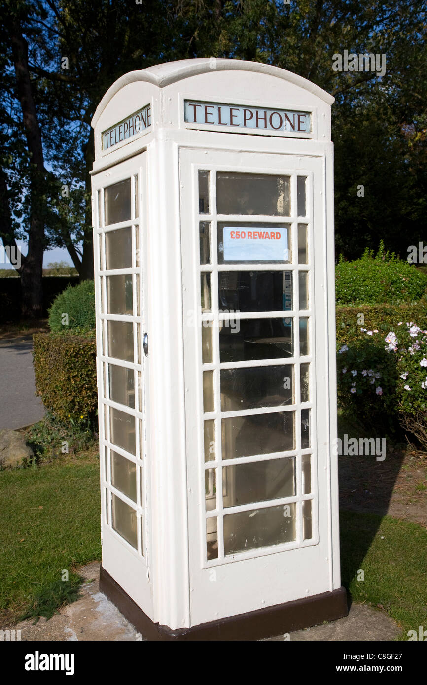 White telephone box, Hull, Yorkshire, England Stock Photo Alamy