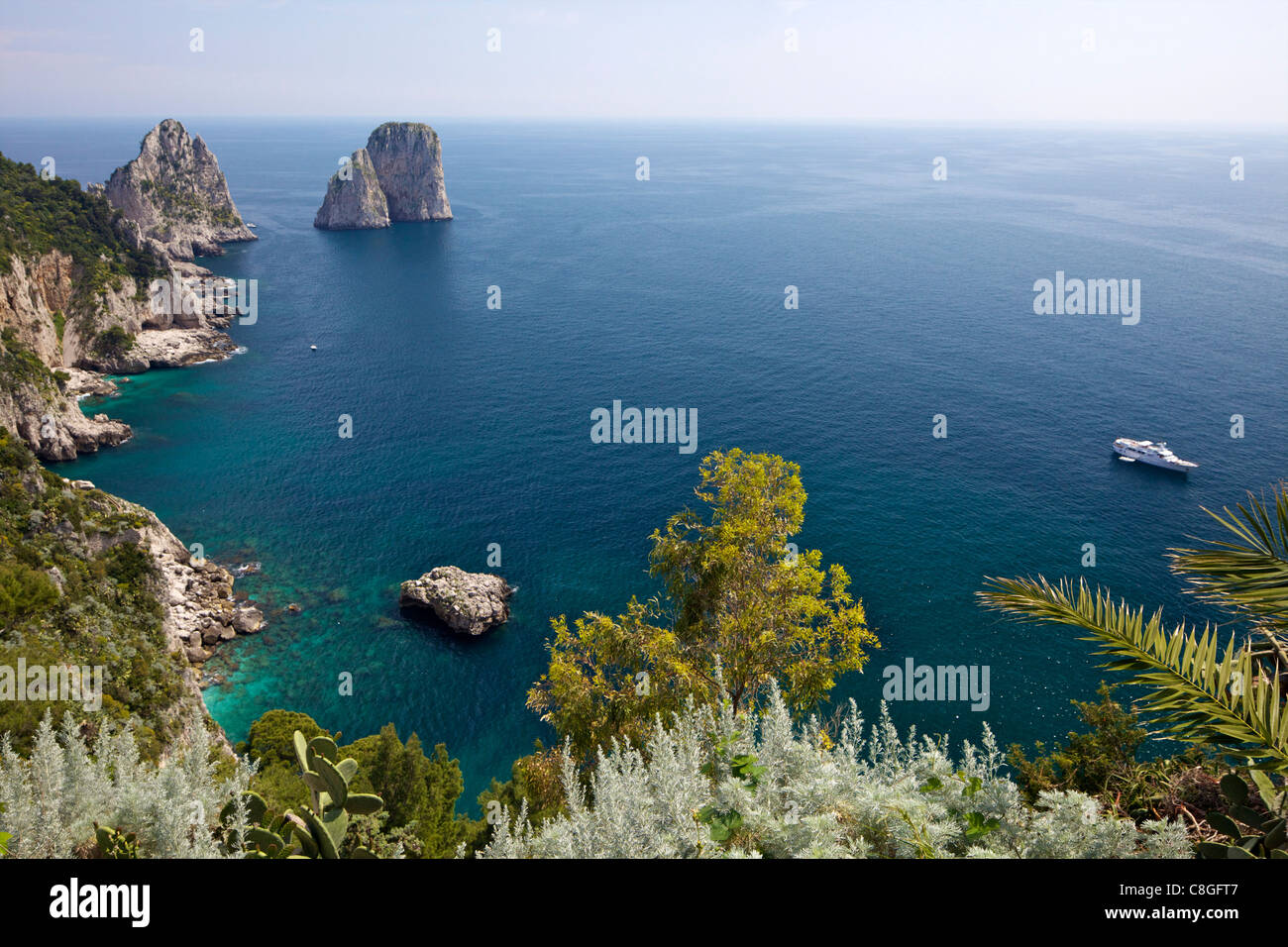 Italy isle of capri hi-res stock photography and images - Alamy