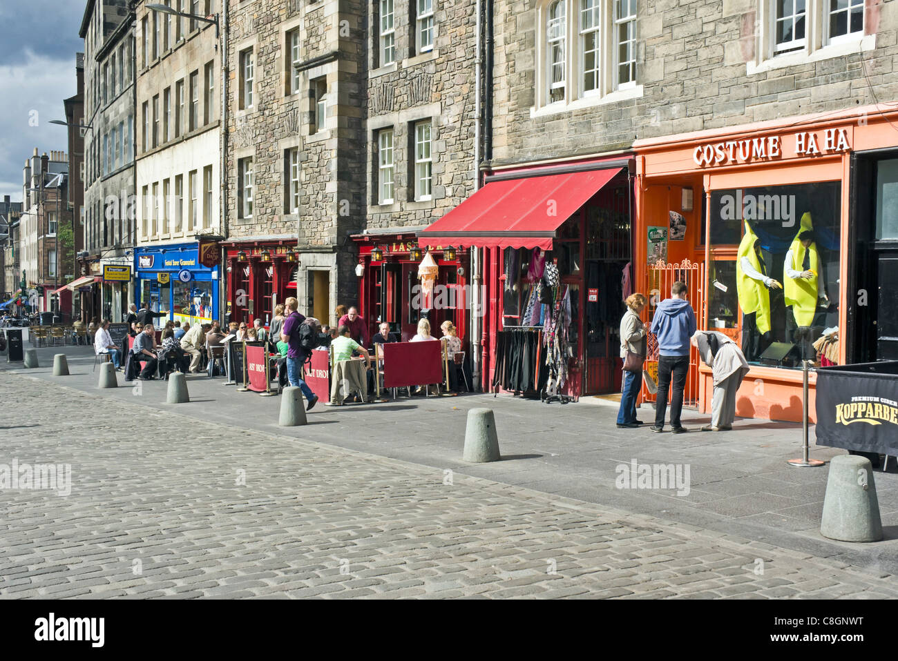 Restaurants Cafe and Shops in Grassmarket Edinburgh Scotland Stock