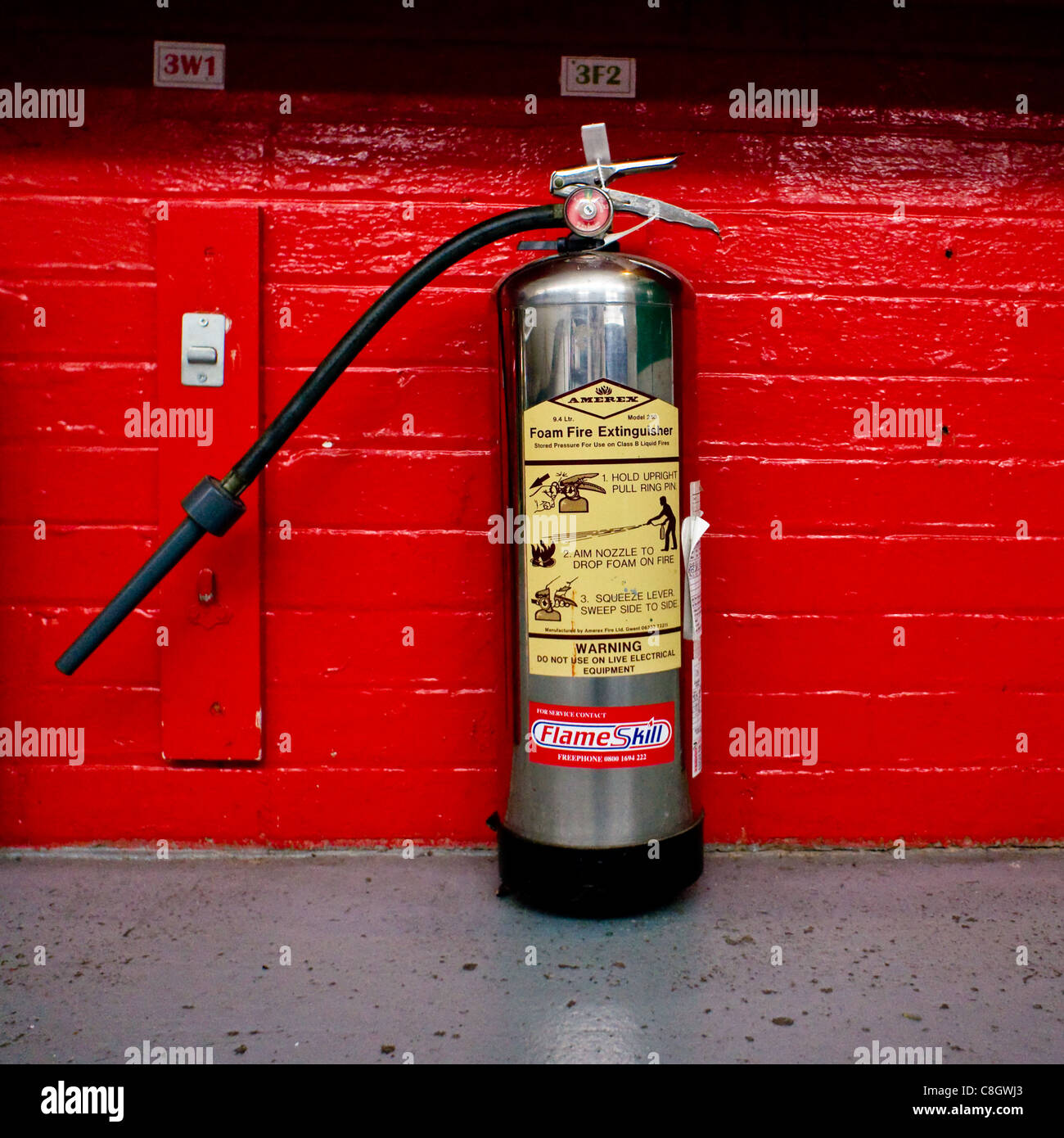 Fire extinguisher uk hires stock photography and images Alamy