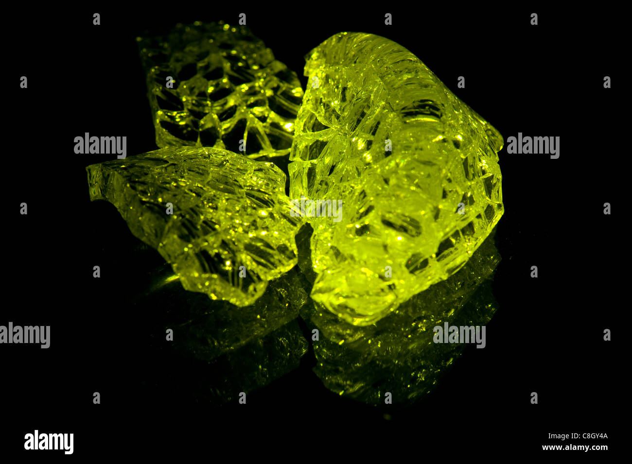 Silicon dioxide glass hi-res stock photography and images - Alamy
