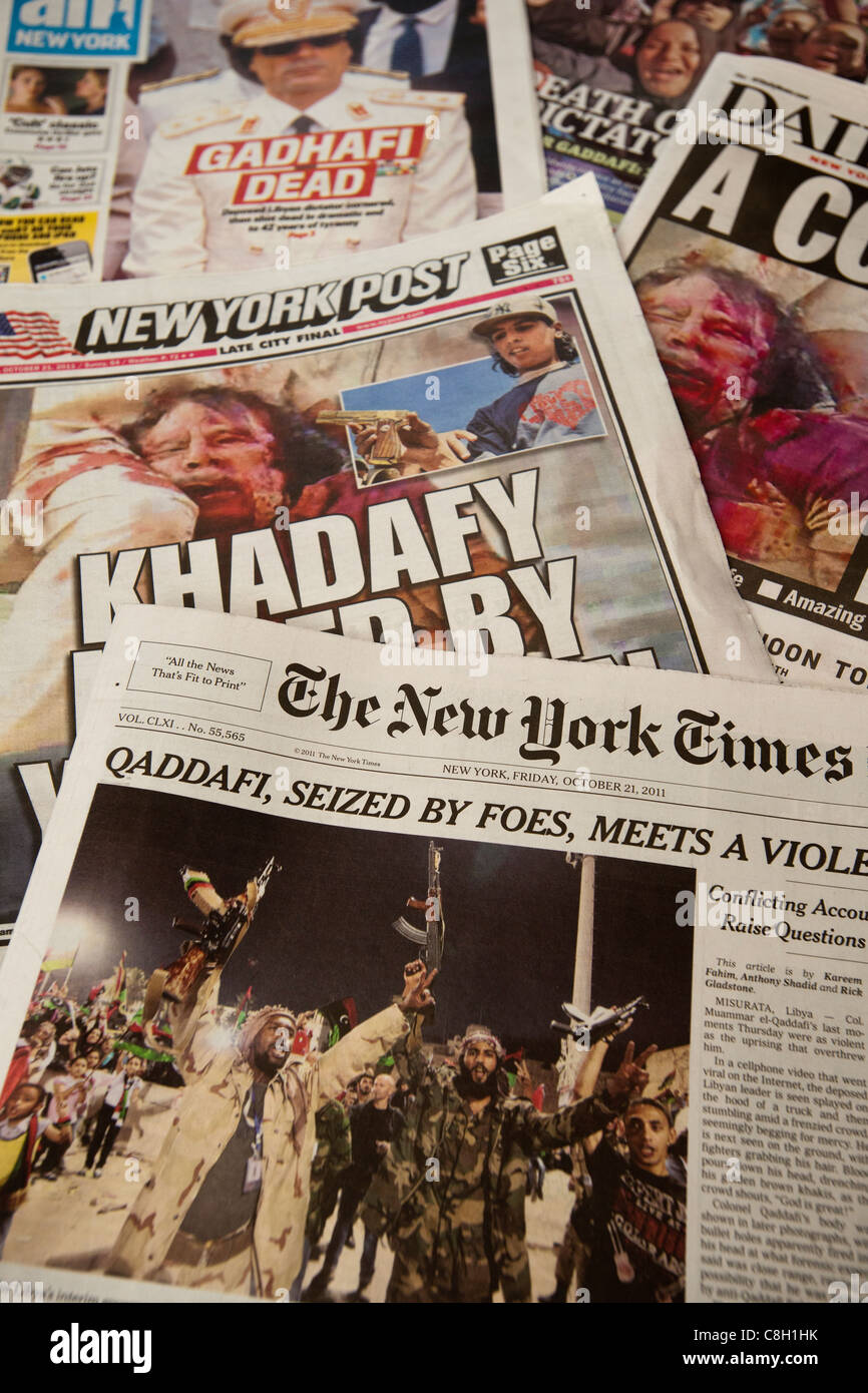 New York newspapers report on the death of Libyan leader Col. Muammar el-Qaddafi Stock Photo