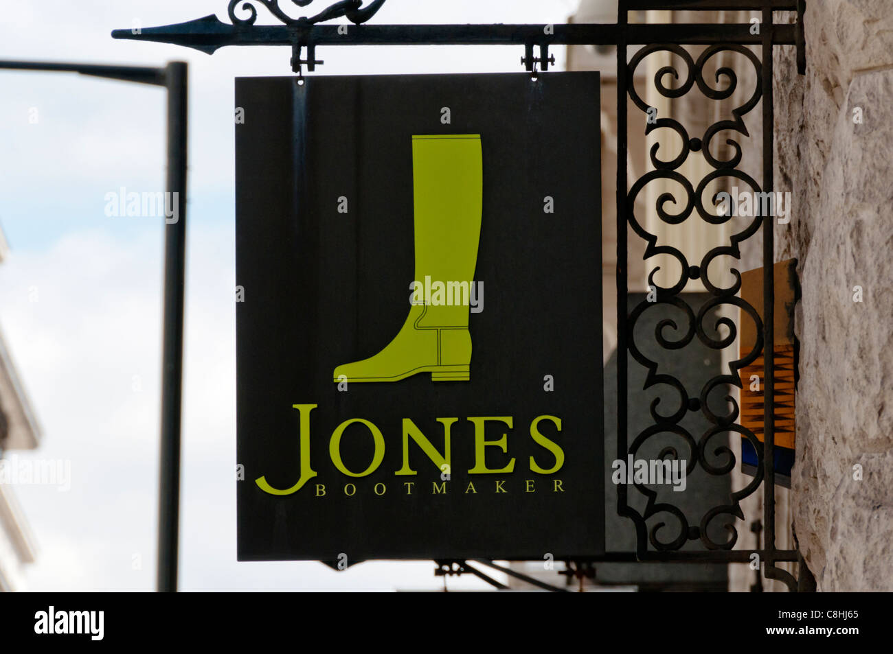 Jones bootmaker hi res stock photography and images Alamy