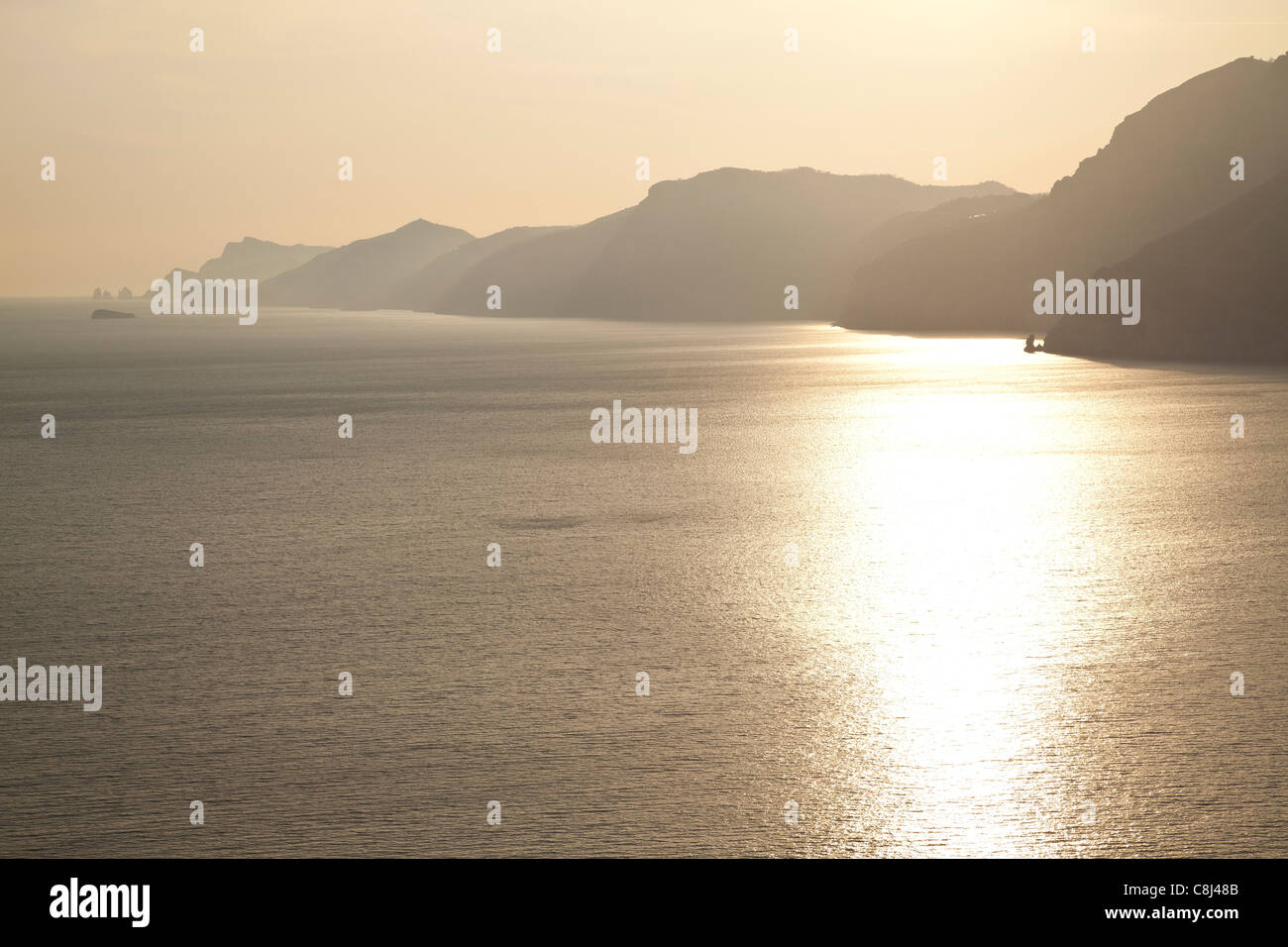 Abendstimmung, Amalfi, Amalfiküste, Ausblick, Aussicht, Blick, Campania, Capri, Golf von Neapel, Il Capo, Inselgruppe, Italien, Stock Photo