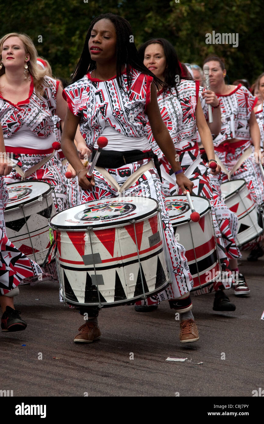 Brazil carnival samba dancers hi-res stock photography and images - Alamy