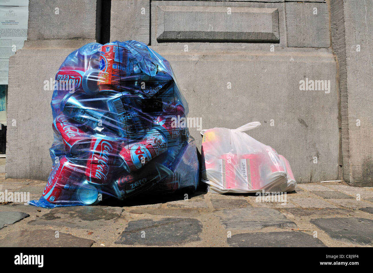 Rubbish, Waste, waste recycling, scrap metal, aluminum, cans, Belgium