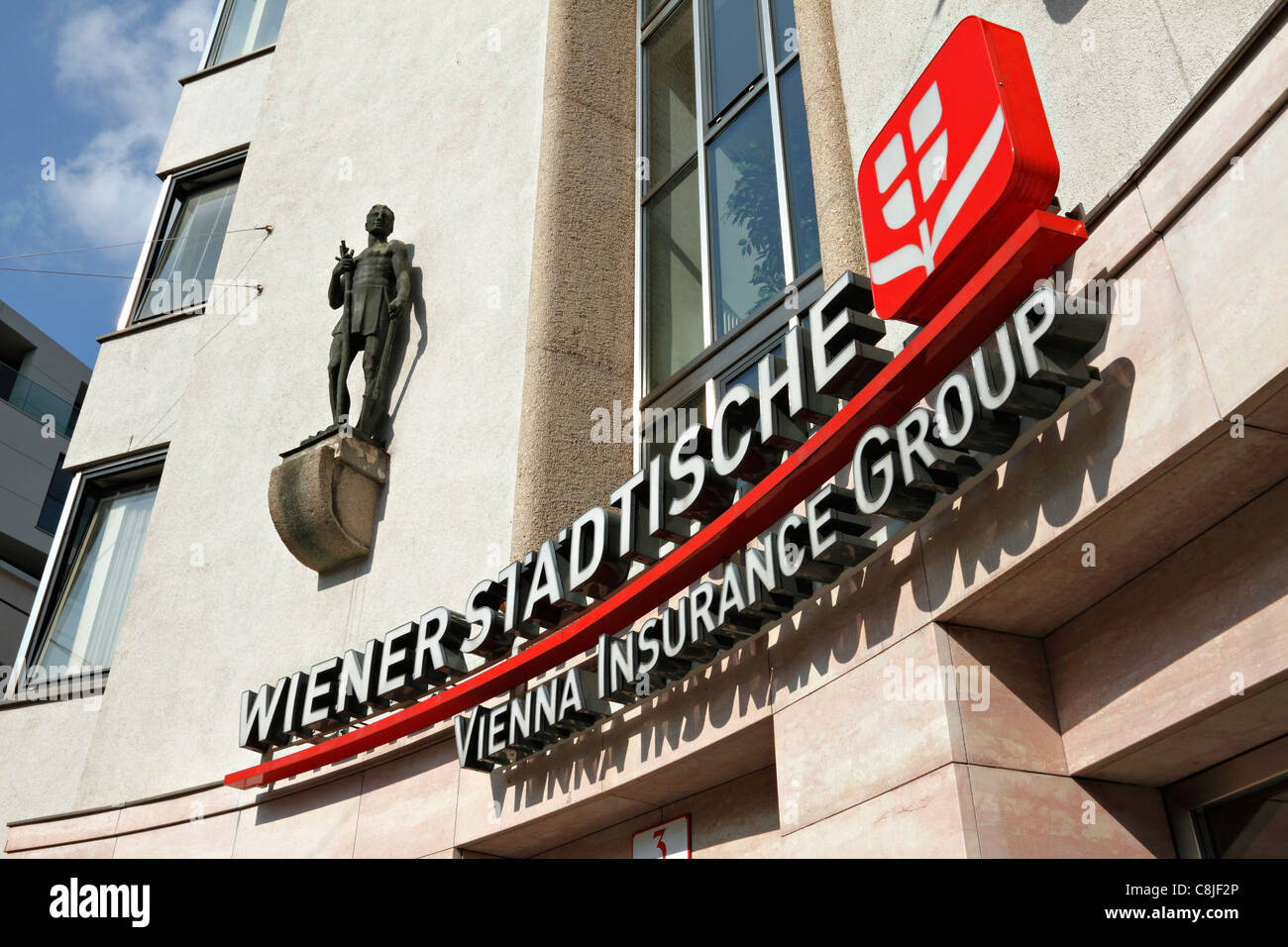 Vienna Insurance Group Logo