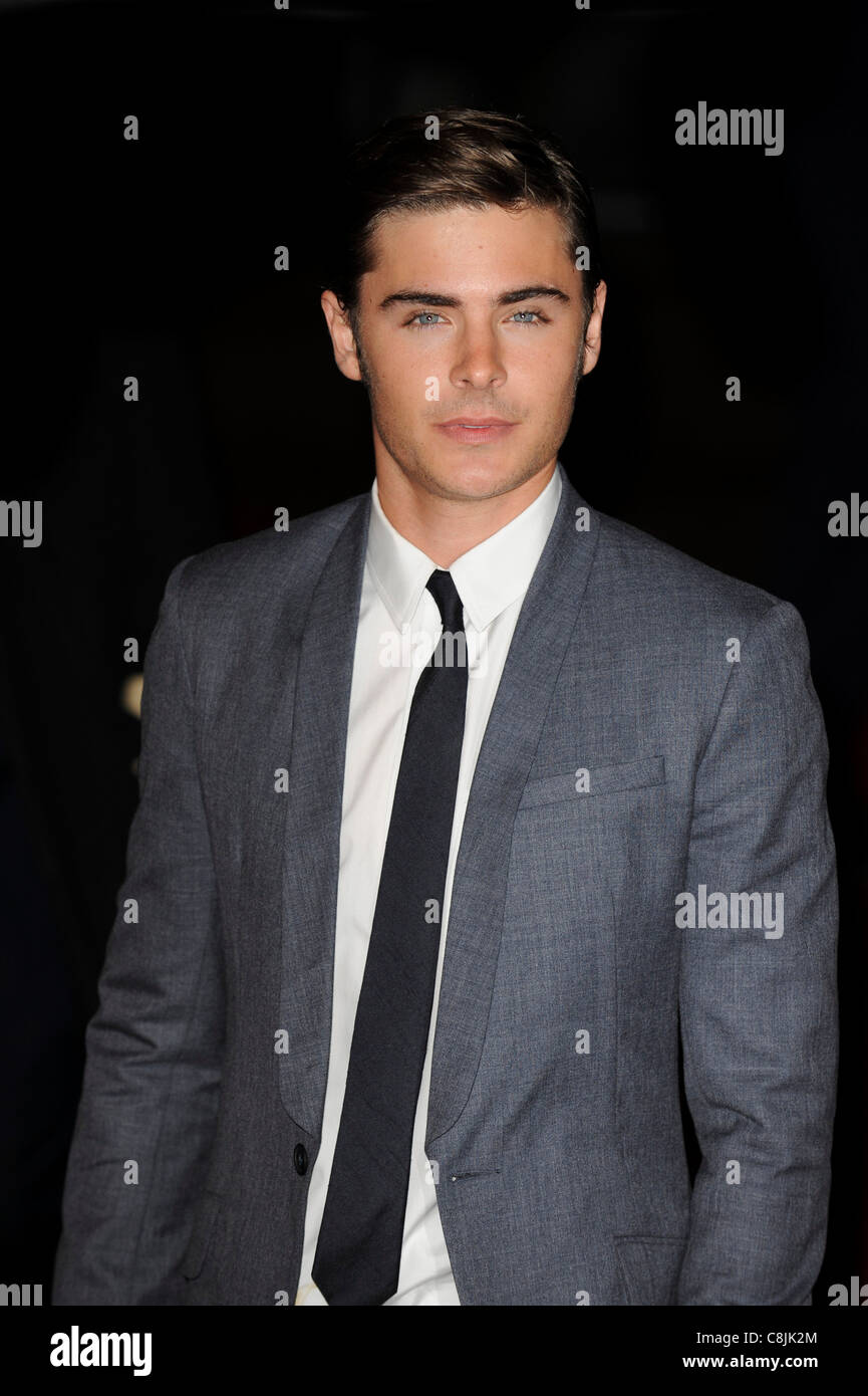 Zac Efron arrives for the UK premiere of '17 Again' at Leicester Square, London, 26th March 2009. Stock Photo