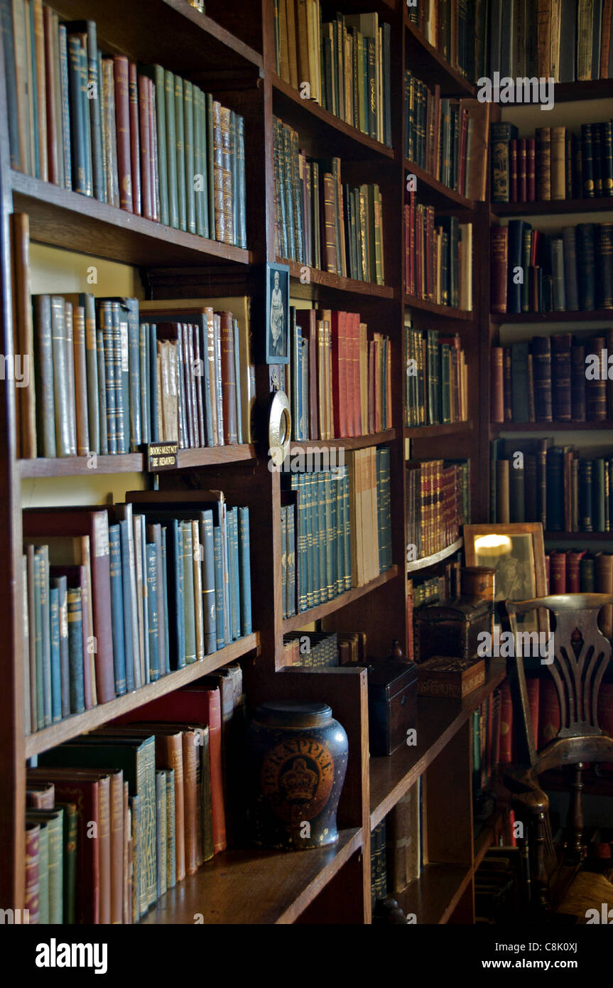 The Library in Bateman's, Burwash, Etchingham, East Sussex, England ...