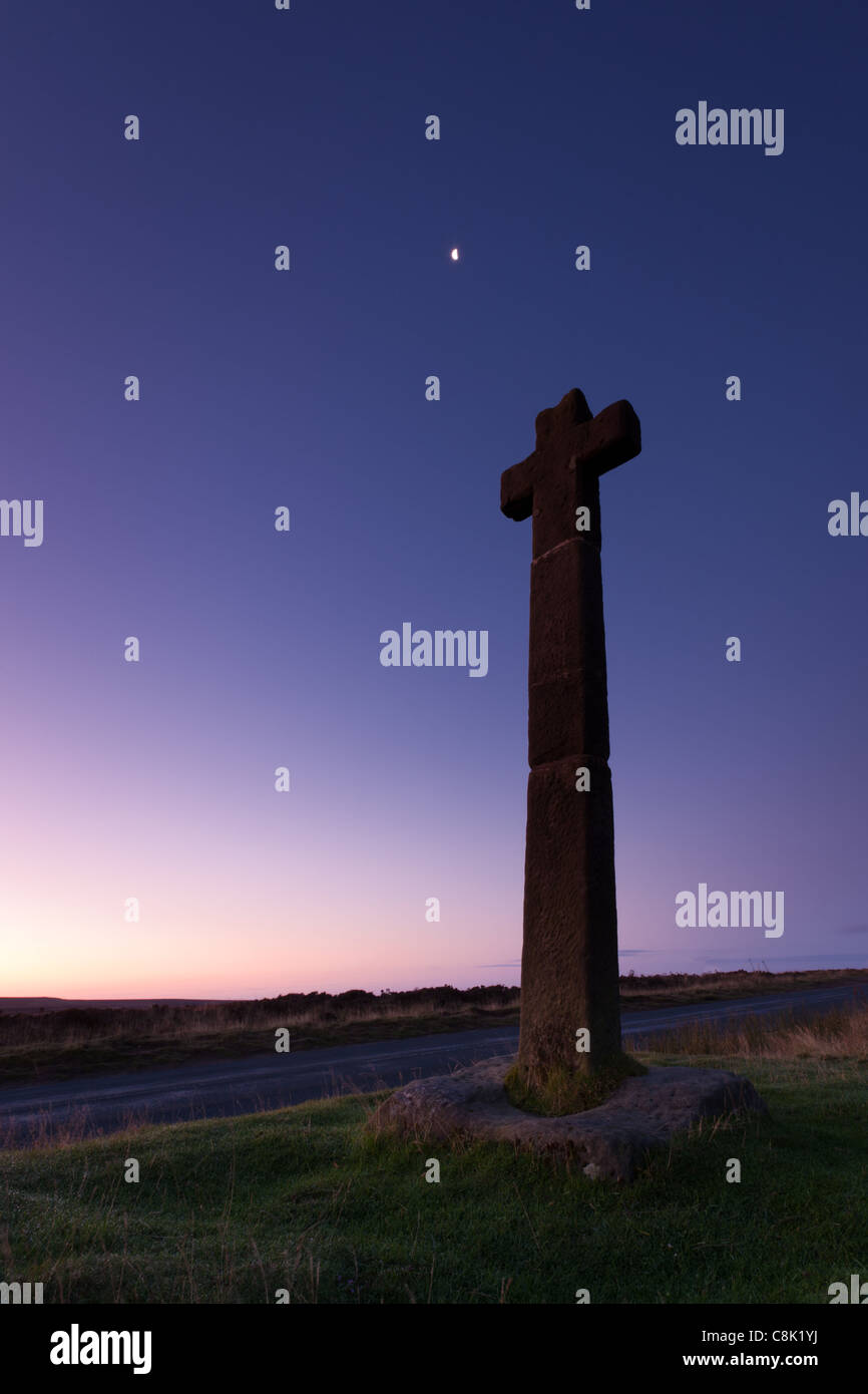 Ralph's Cross, Standing Stone at Dawn on the North York Moors Stock Photo