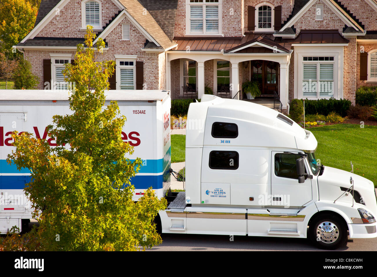Moving truck alongside home, ready to load, Tennessee USA Stock Photo