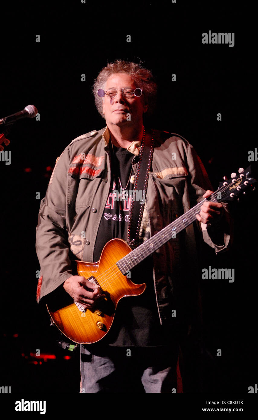 Leslie west mountain hi-res stock photography and images - Alamy