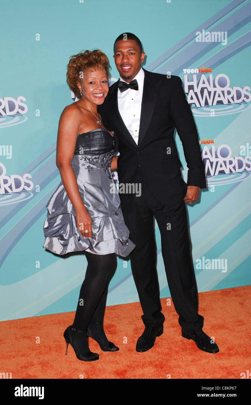 Nick Cannon And Mother High Resolution Stock Photography And Images Alamy