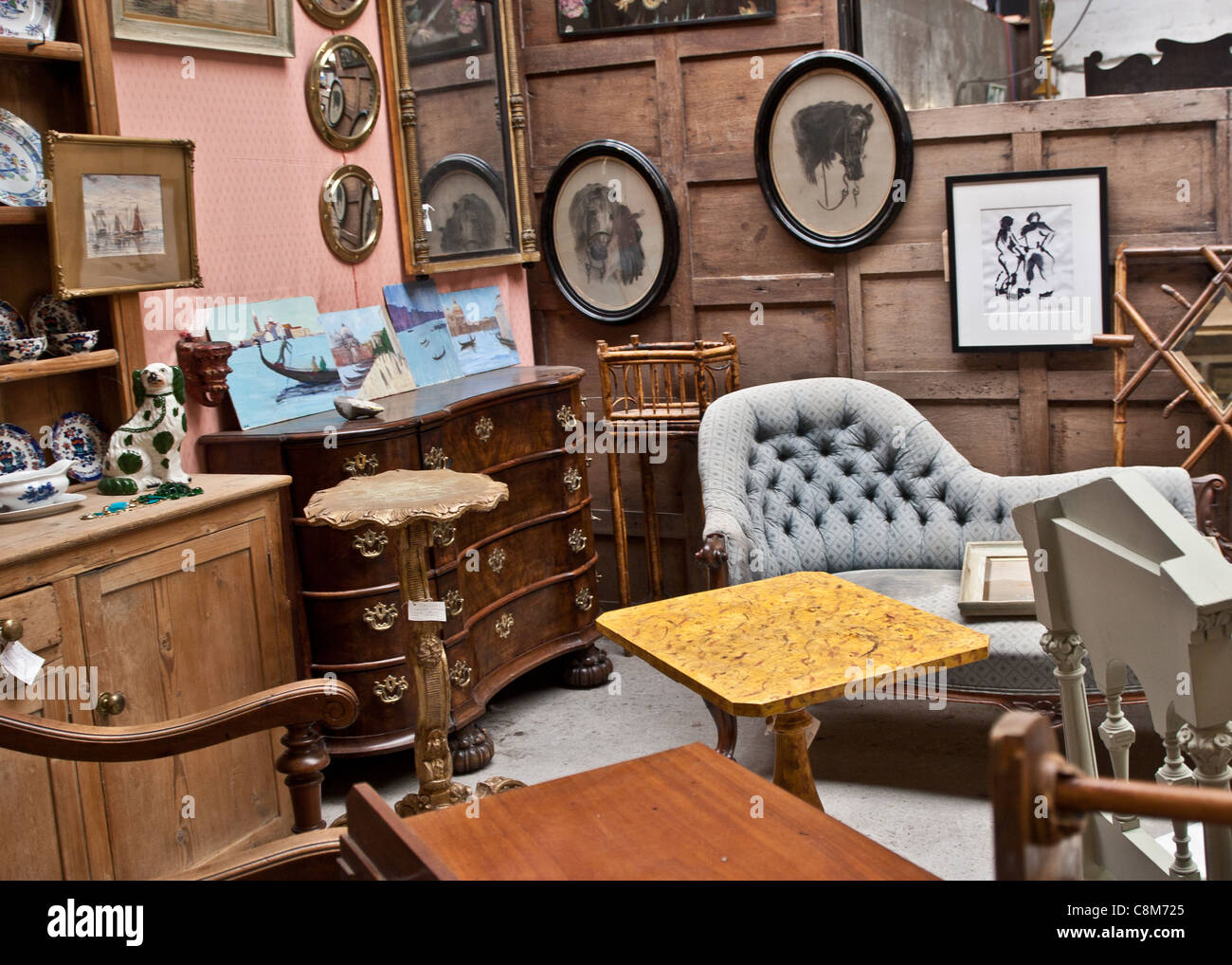 1,700+ Antique Dealer Stock Photos, Pictures & Royalty-Free Images - iStock