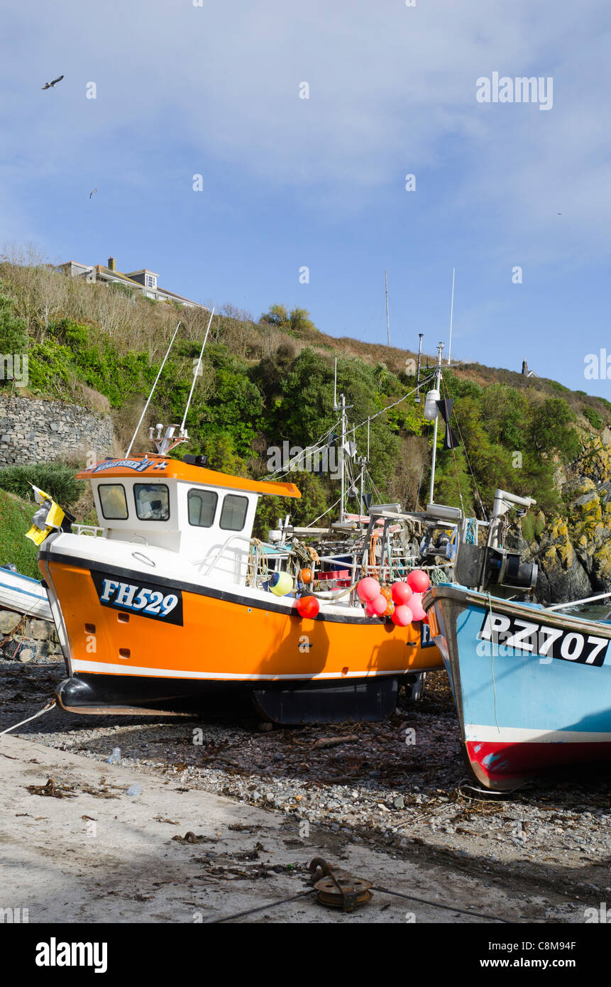 Cadgwith Cove, Cornwall Stock Photo Alamy