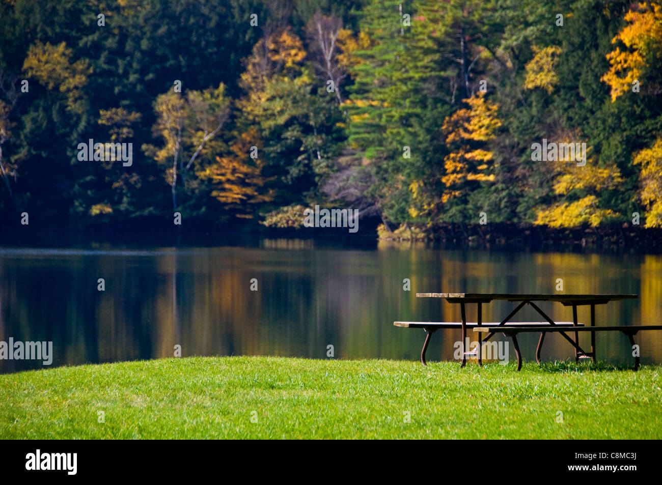 Emerald Lake State Park Vermont Stock Photo Alamy