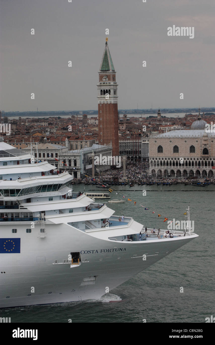 Cruise ship Costa Fortuna in Venice Stock Photo