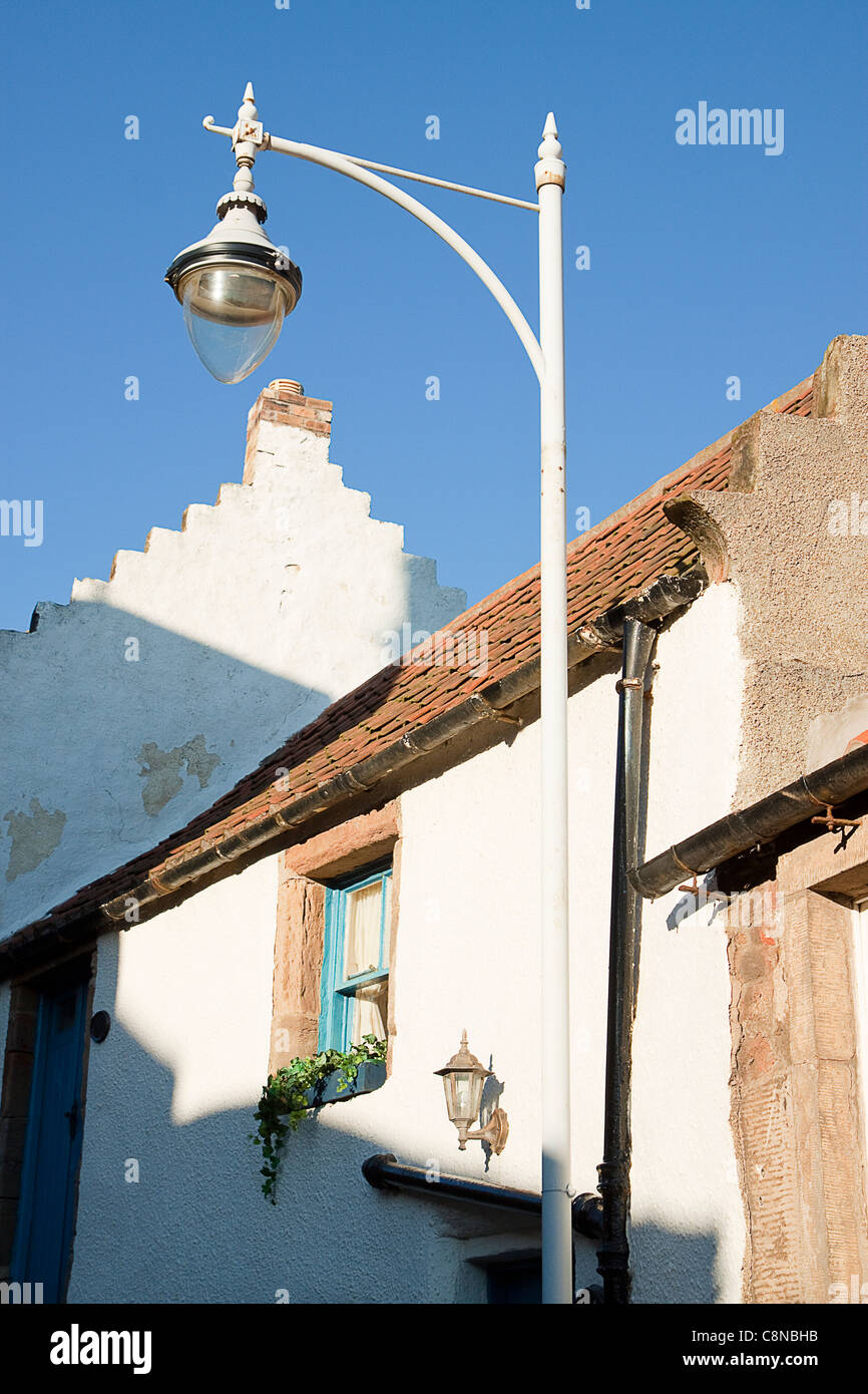 Great Britain, Scotland, Fife, Crail, facade of house and street light Stock Photo