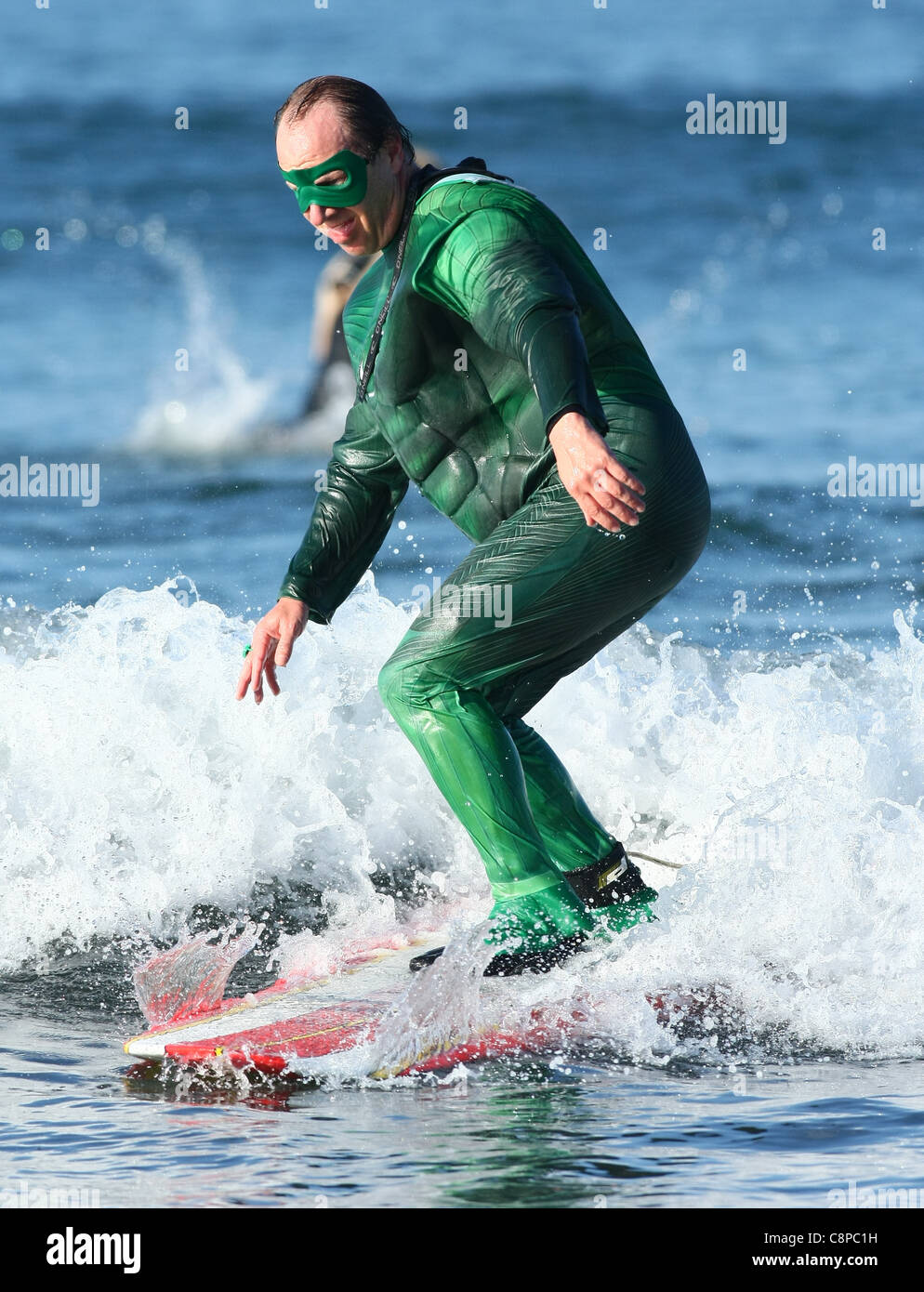 SURFER AS GREEN LANTERN BLACKIE'S HALLOWEEN COSTUME SURF CONTEST 2011