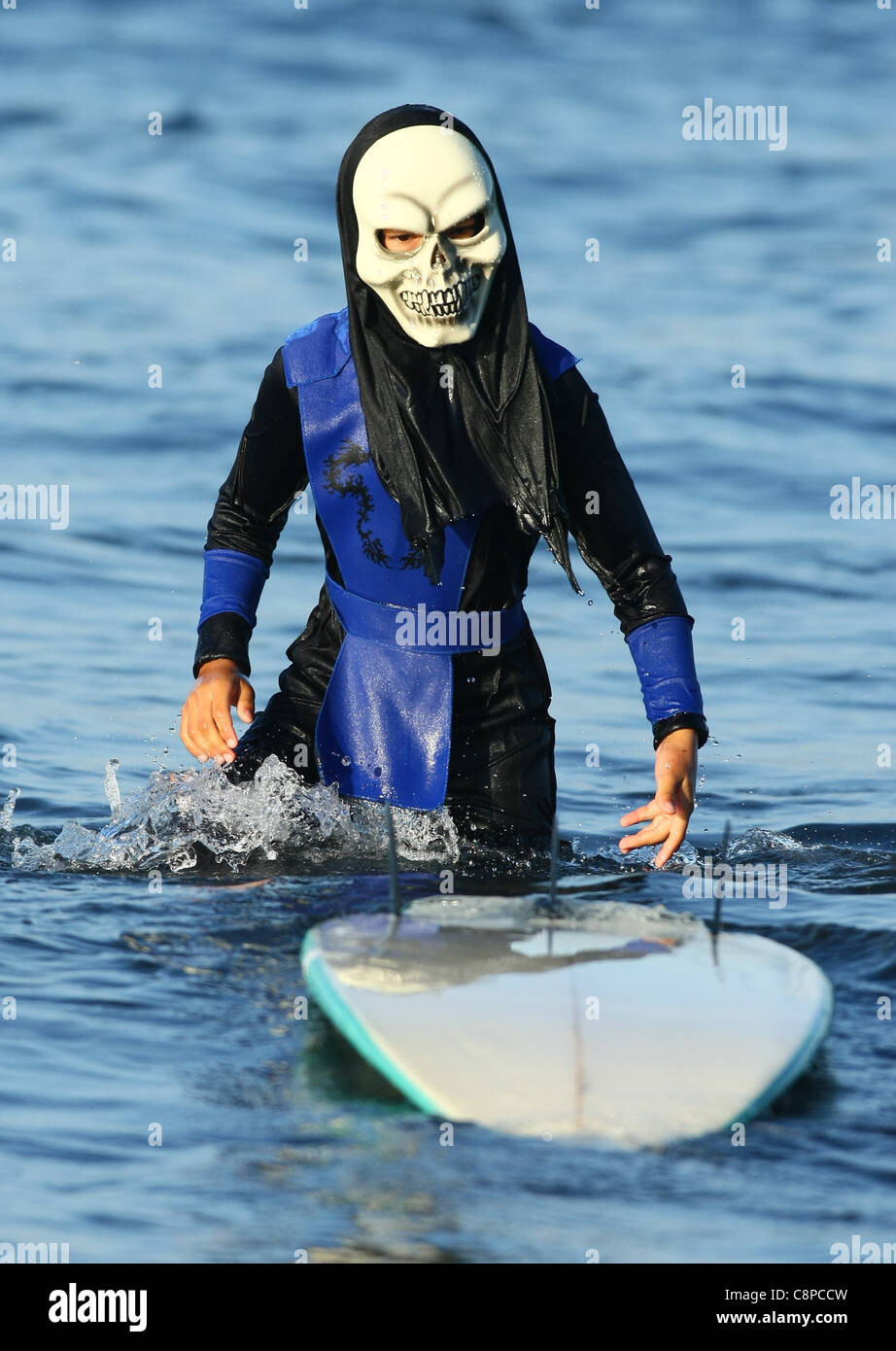 BOY SURFER IN SCARY MASK BLACKIE'S HALLOWEEN COSTUME SURF CONTEST 2011