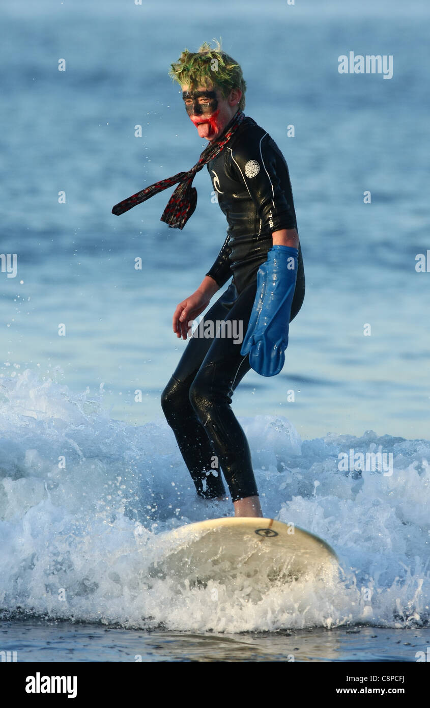 Halloween Usa Costume Surf Stock Photos &amp; Halloween Usa Costume Surf