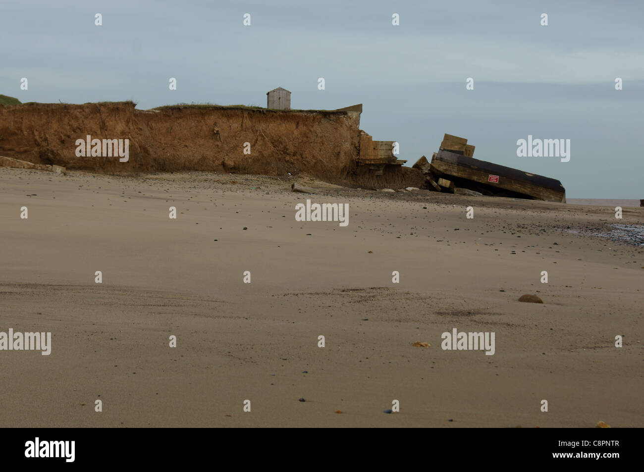 Holderness coast erosion hi-res stock photography and images - Alamy