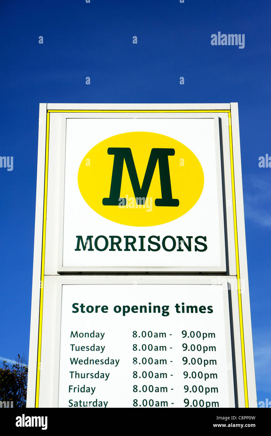 Store opening times hi-res stock photography and images - Alamy