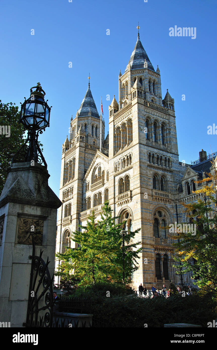 Natural History Museum, Cromwell Road, Kensington, Royal Borough of