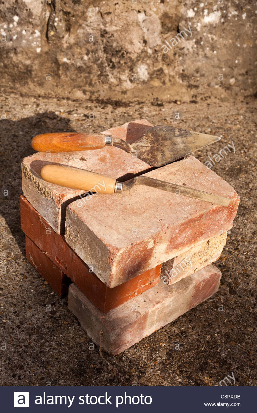 Bricklaying Tools Stock Photos & Bricklaying Tools Stock Images Alamy