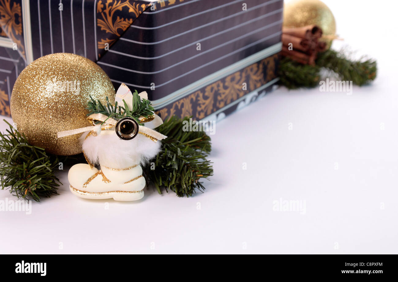 Luxury gift box with golden Christmas spheres Stock Photo - Alamy