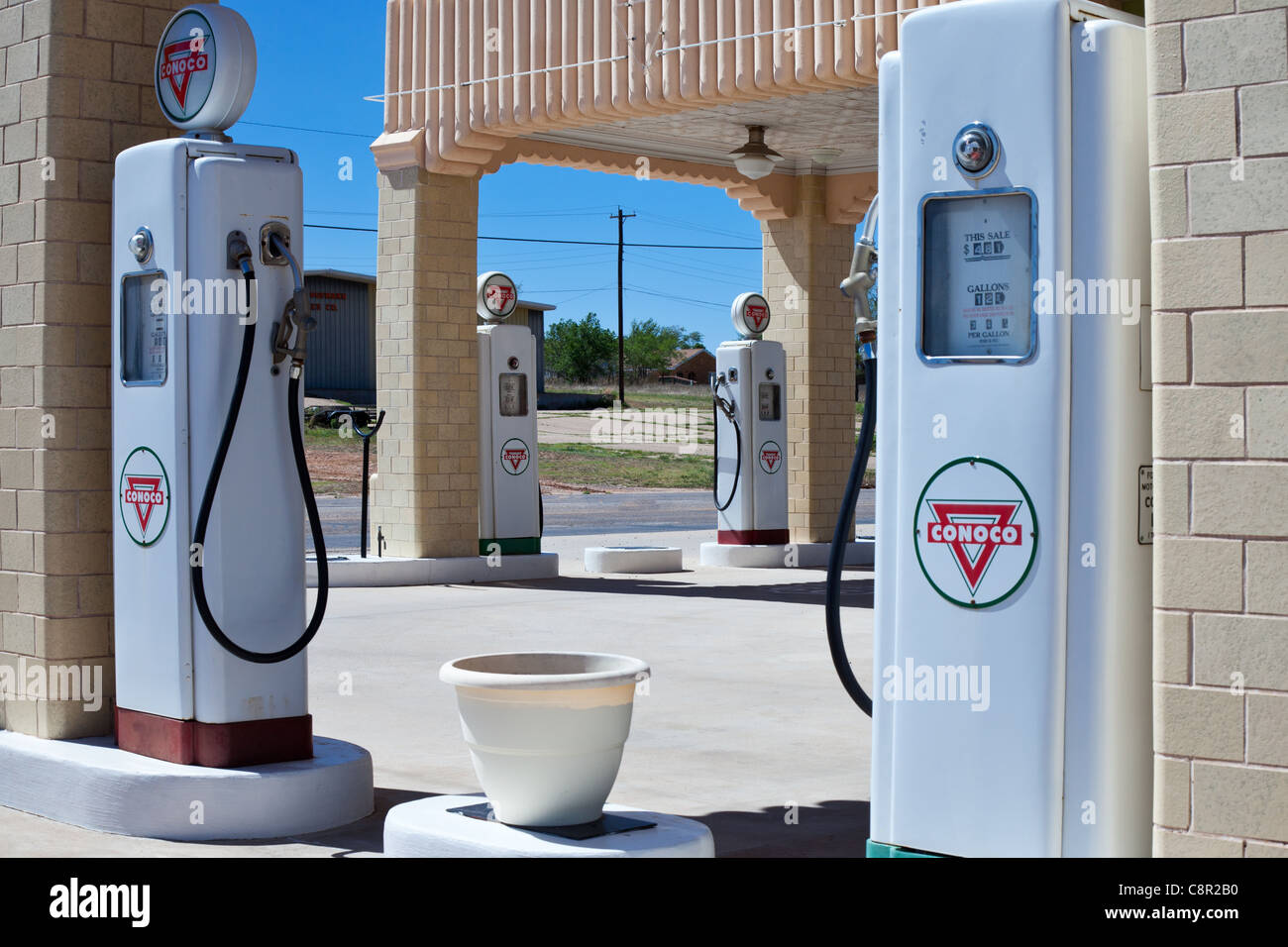 U.S.A. Texas, Shamrock, the restored Magnolia gas station on the Route 66 Stock Photo