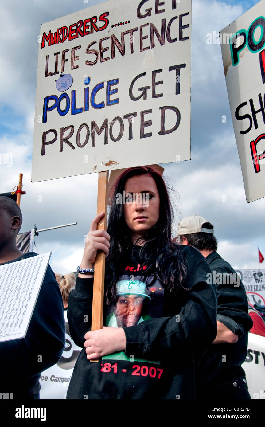Families and friends of relatives who have died in police custody march ...