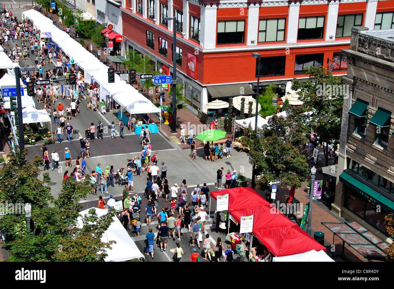 Saturday Market on Idaho Street (intersection with 8th Street