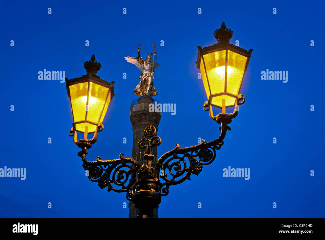 Berlin victory column, laterne , illuminted at twilight Stock Photo