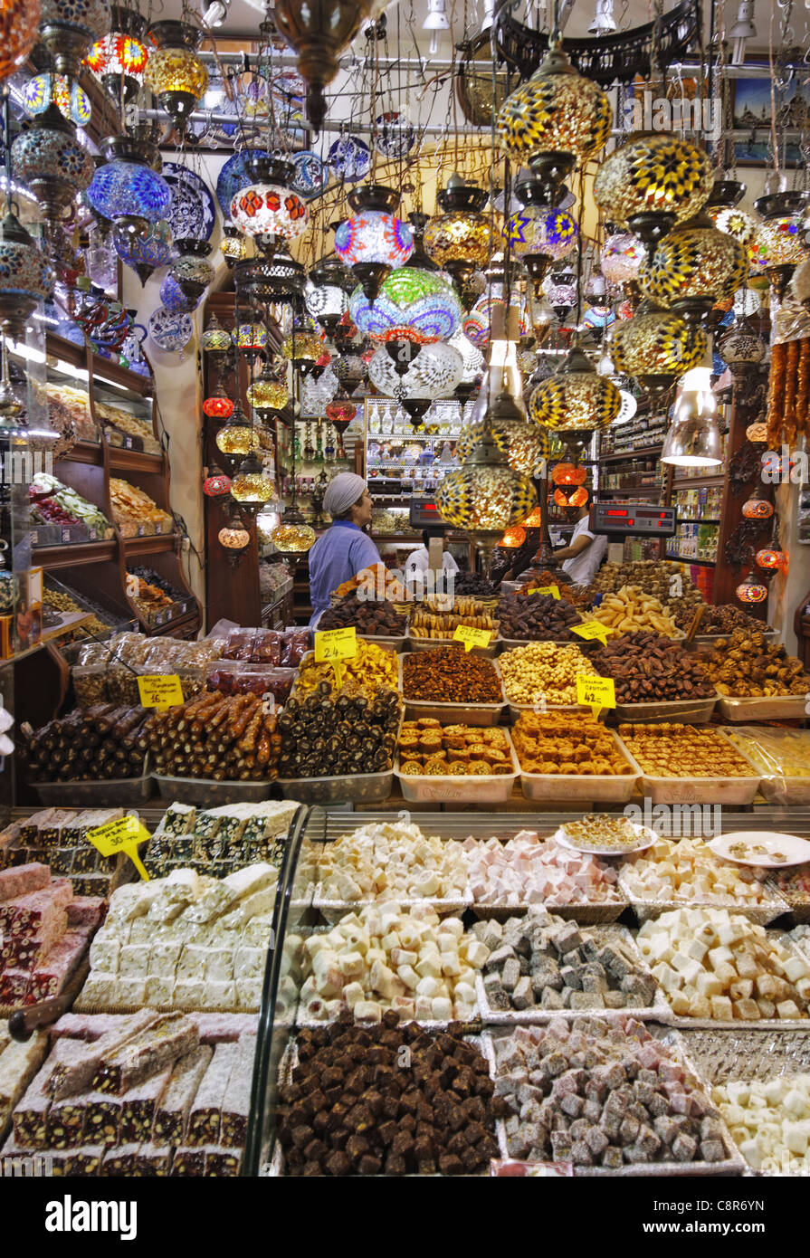 Misir Carsisi, spice bazaar, interieur, Istanbul, Turkey , Europe, Stock Photo