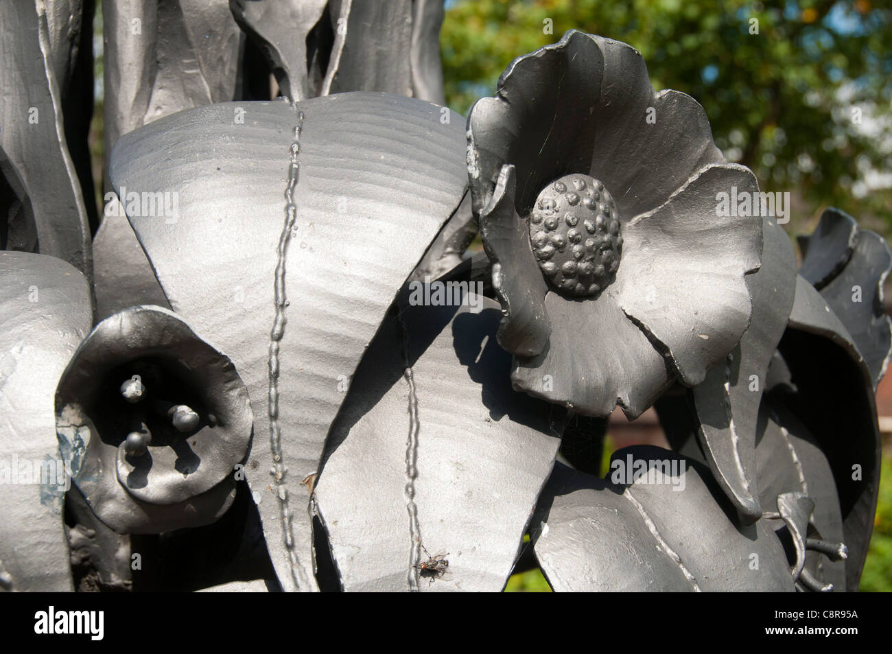 'Glory of the Garden' sculpture, by Paul Margetts, 1994. Ashton under