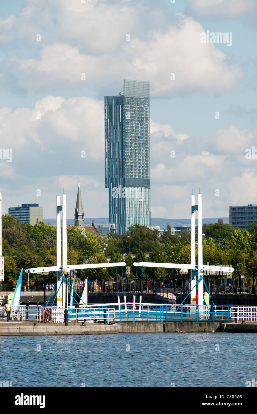 The Beetham (Hilton) Tower over Welland Lock, Salford Quays, Manchester, England, UK Stock Photo